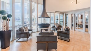 Lobby - Corporate Apartments Deep Ellum (Dallas)