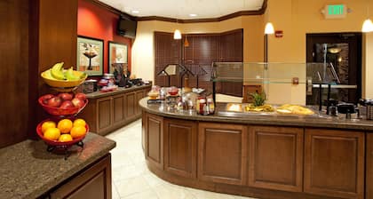 2 Bedroom | Free Wi-Fi + Breakfast, Gym Access