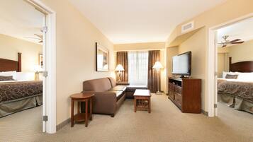 2 bedrooms, laptop workspace, WiFi (free), bed sheets