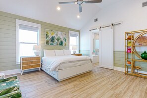 5 bedrooms, free WiFi, bed sheets