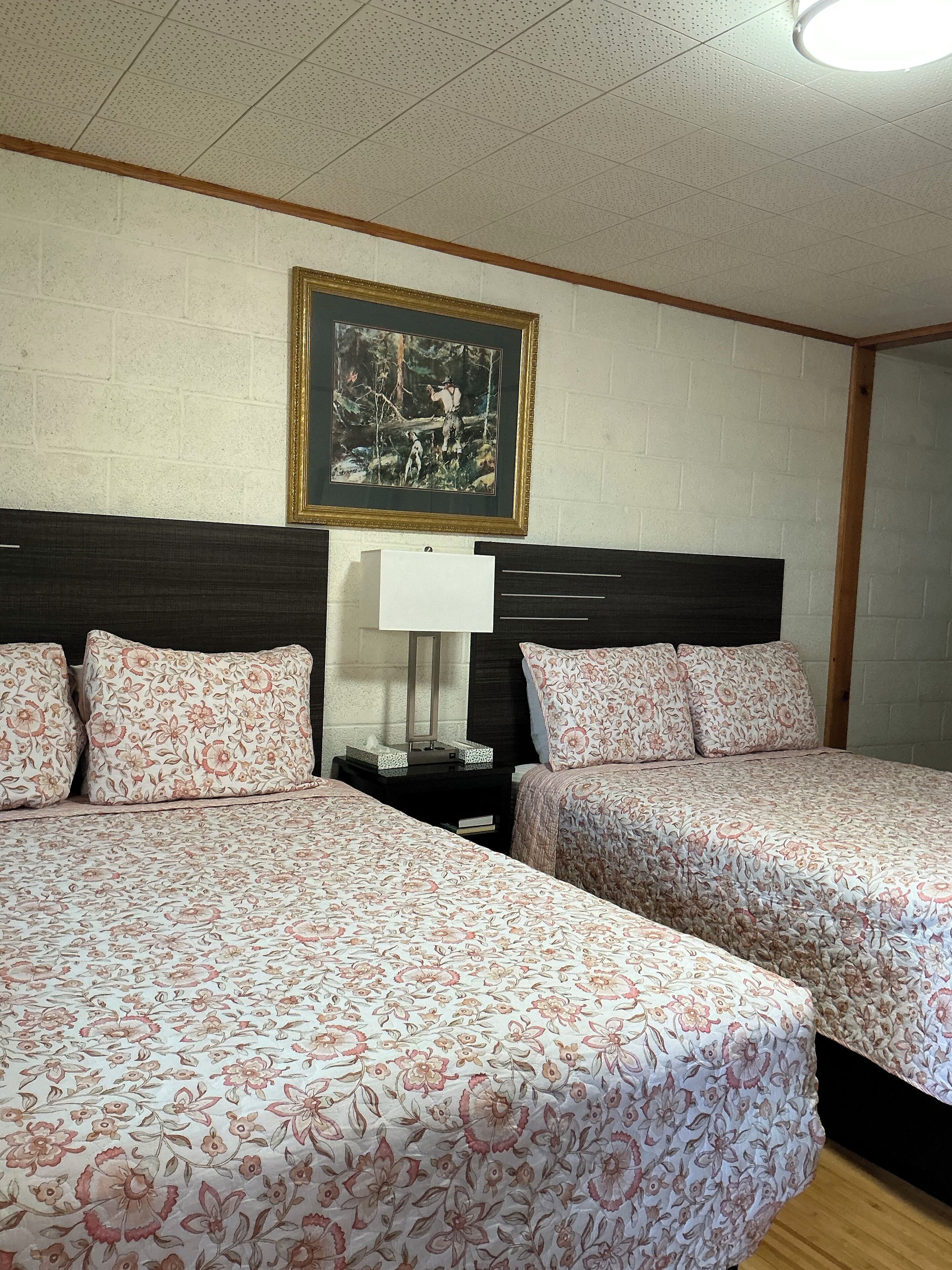 Classic Room | Desk, free WiFi, bed sheets