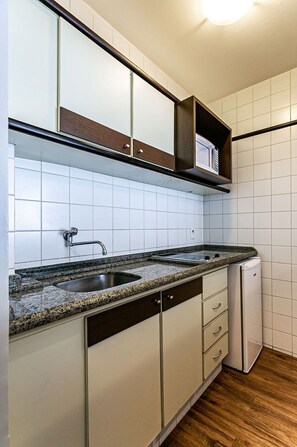 Fridge, microwave, coffee/tea maker, toaster