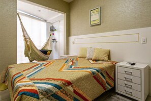 1 habitación, tabla de planchar con plancha y acceso a internet 