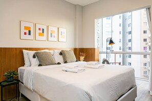 3 bedrooms, iron/ironing board, Internet, bed sheets