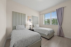 3 bedrooms, desk, iron/ironing board, travel cot