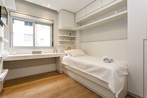 3 Schlafzimmer, Bügeleisen/Bügelbrett, Internetzugang, Bettwäsche