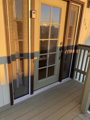 Exterior detail - ARCATA cozy 2-bedroom with fireplace, close to downtown and Cal Poly Humboldt (Arcata)