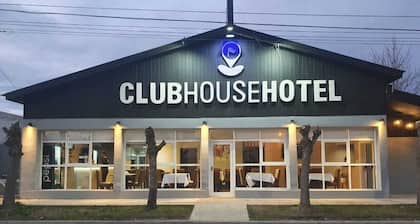 Club House Hotel