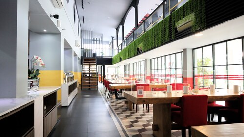 Moritz Hotel Rsab Harapan Kita