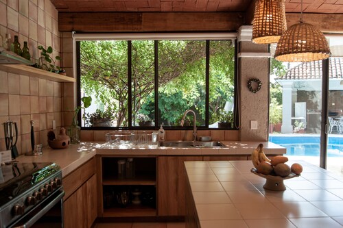 Casa Quinta Mar + Loft, Beautiful Country House with swimming pool in Oaxaca!