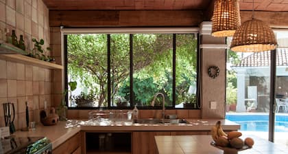 Casa Quinta Mar + Loft, Beautiful Country House with swimming pool in Oaxaca!