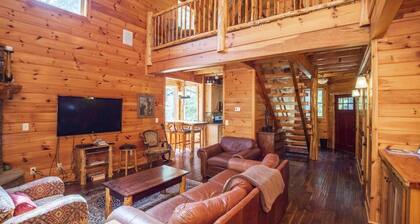 Riverside Premium Cabin