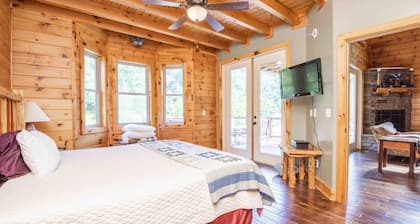 Riverside Premium Cabin