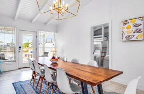 Dining - SoulShine - Beach Front, Private Swimming Pool, Pet Friendly! (St. George Island)