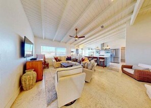 Flat-screen TV - SoulShine - Beach Front, Private Swimming Pool, Pet Friendly! (St. George Island)