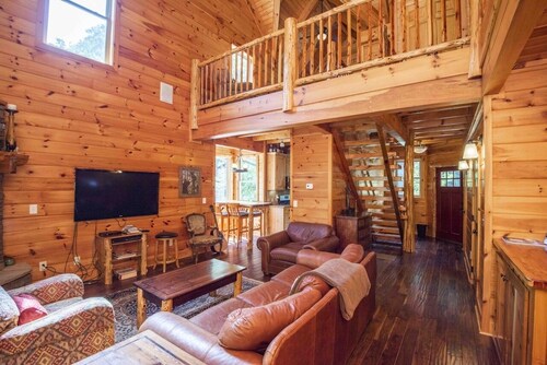 Riverfront Premium Cabin