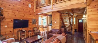 Riverfront Premium Cabin