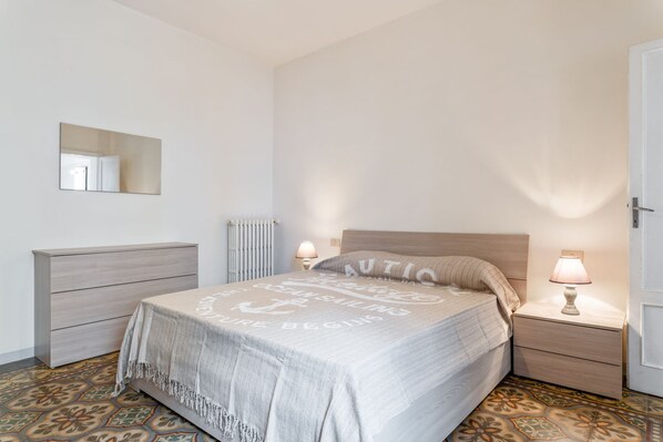 Iron/ironing board, free WiFi, bed sheets - Appartamento Galgani -Affitti Brevi Italia (Lucca)