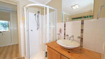 Comfort House | Bathroom