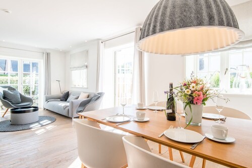 Landhaus Hygge - Exklusives Luxus-Hausteil mit ca. 130 m² und 4 Zimmern, für bis
