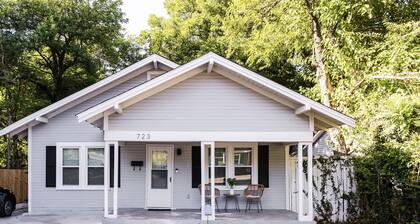 Walk to OU Stadium - Renovated 3BR/2BA with Patio & Parking