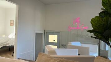 4 habitaciones, wifi gratis y ropa de cama
