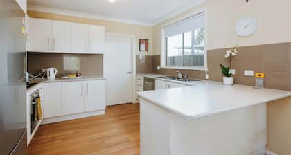 Mudgee Explorer Villa.
Owned by Mudgee Wine Explorer Tours