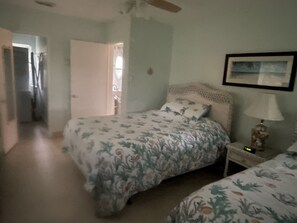 1 camera, ferro/asse da stiro, Wi-Fi gratuito, lenzuola