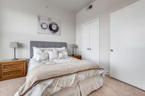 Room - Dallas Private Homes (Dallas)