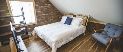 1 bedroom, iron/ironing board, free WiFi, bed sheets