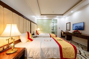 1 bedroom, premium bedding, pillow-top beds, minibar