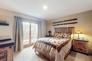 2 bedrooms, internet, bed sheets