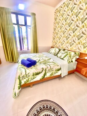 5 Schlafzimmer, Bügeleisen/Bügelbrett, kostenloses WLAN, Bettwäsche