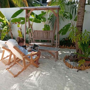 Property grounds - Beautiful Villa in Maldives (Mathiveri)