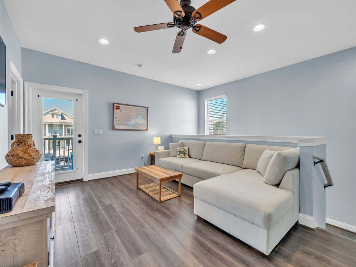 Smart TV, DVD player