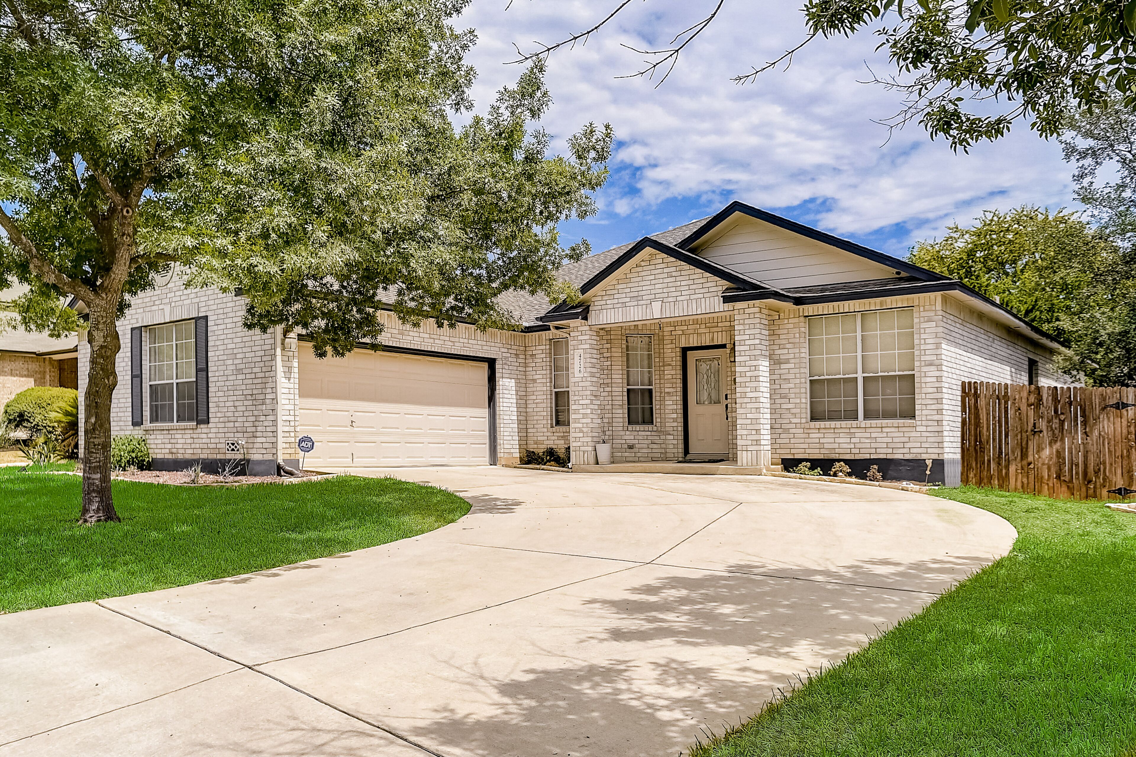 Affordable home with enclosed backyard, gas grill, wood fireplace, and streaming