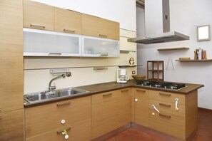 Standard House, Multiple Bedrooms, Mountainside (Podere Apostoli) | Private kitchen | Microwave, oven, stovetop, dishwasher