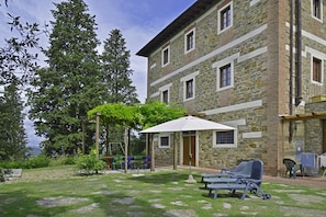 Standard House, Multiple Bedrooms, Mountainside (Podere Apostoli) | Garden