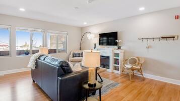 Téléviseur, livres