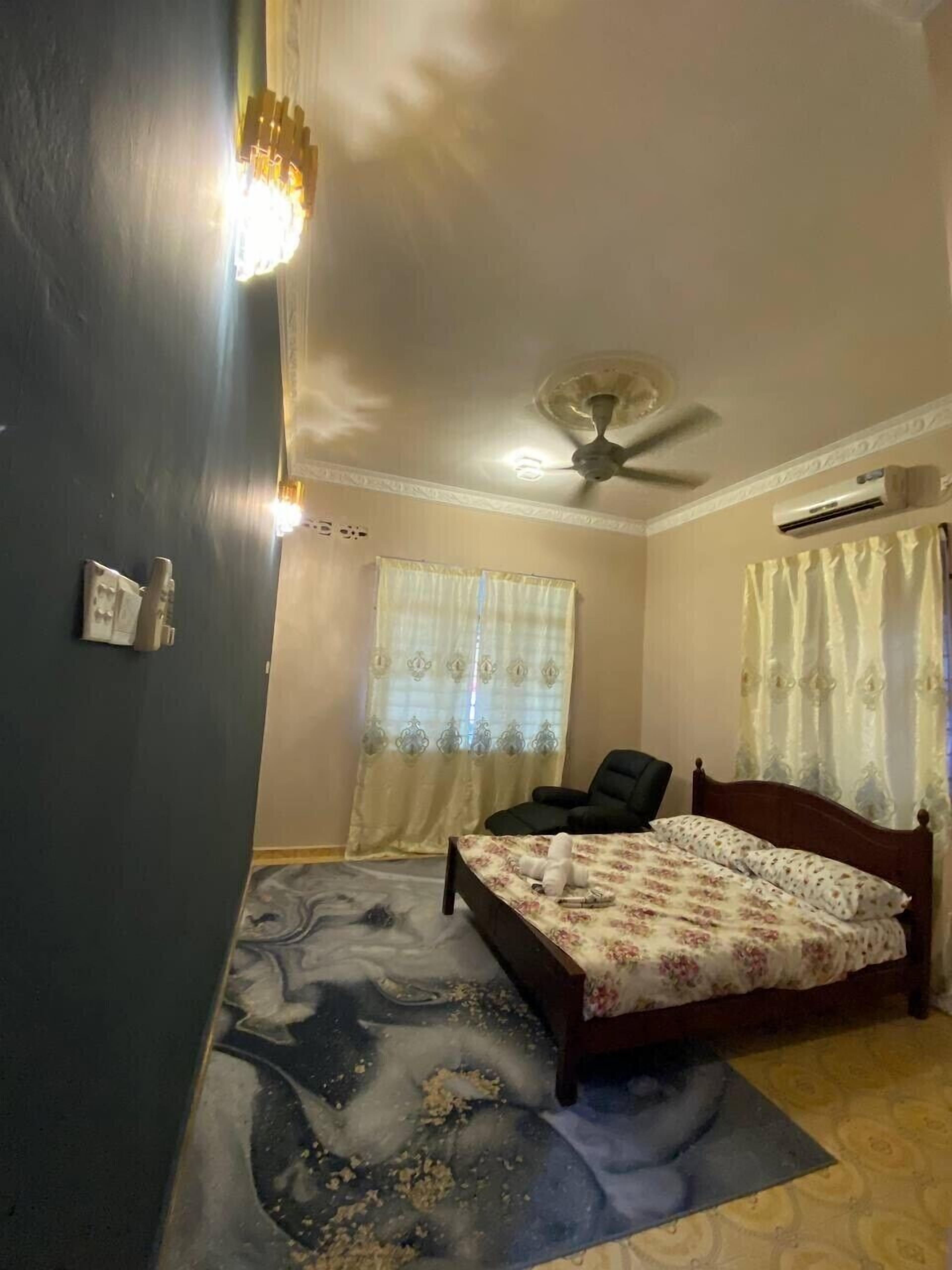 3 多间卧室、隔音、熨斗/熨衣板、免费 WiFi