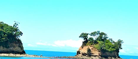 Beach nearby, beach towels