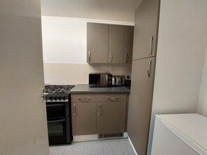 하우스 | 전용 주방 | 냉장고, 전자레인지, 오븐, 쿡탑