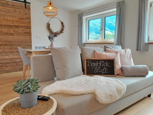 Ferienwohnung Bergblick Loft, 60 qm mit separatem Schlafzimmer und West-Balkon