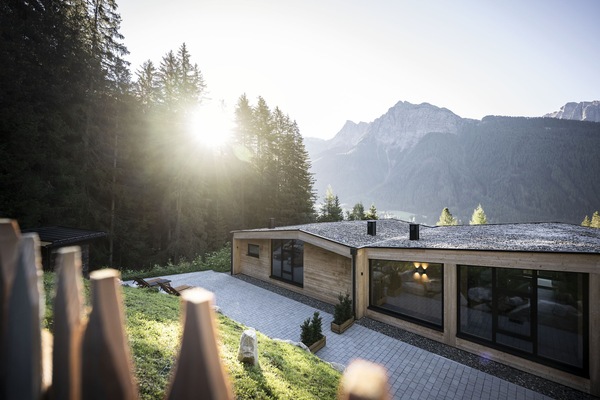 Gebäudeansicht Stelza Nature Chalet