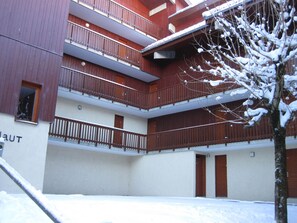 Esterni
