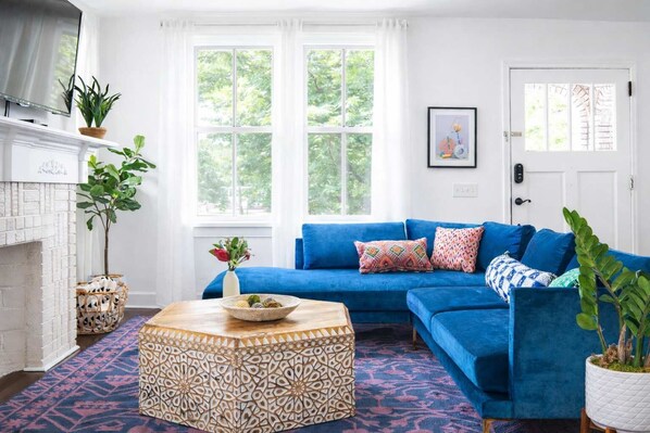 テレビ、書斎 / ワークスペース