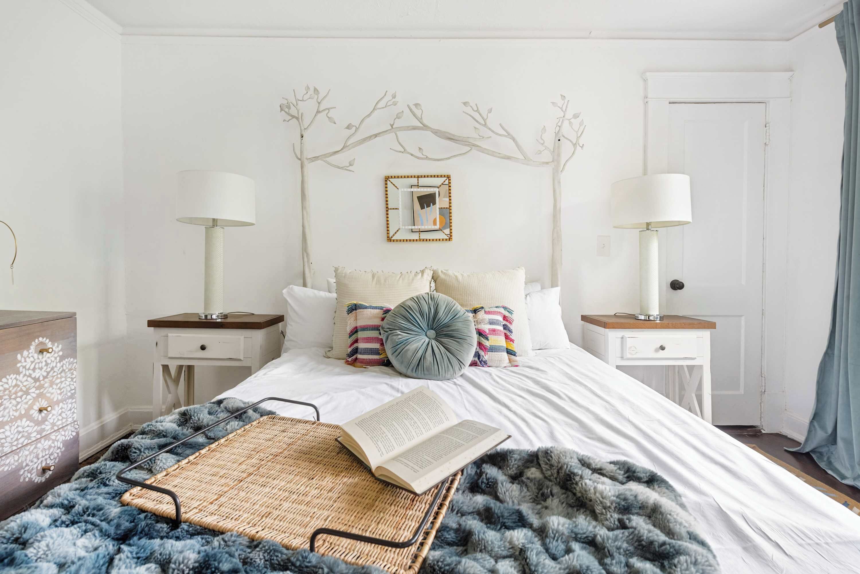 2 habitaciones, escritorio, tabla de planchar con plancha y wifi 