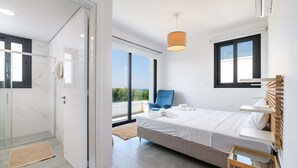 Villa, 3 habitaciones, alberca privada, vista a la alberca