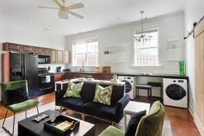 Télévision, espaces bureaux