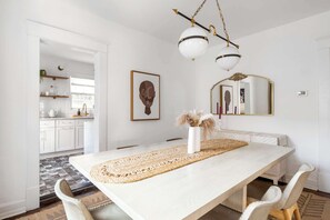 Dining - Golden Gazelle (Atlanta)